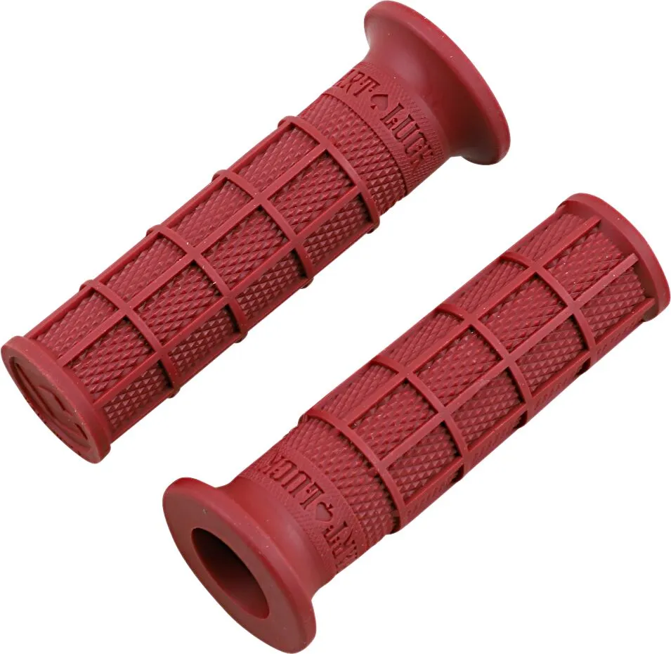 ak-4713-7072-odi-1